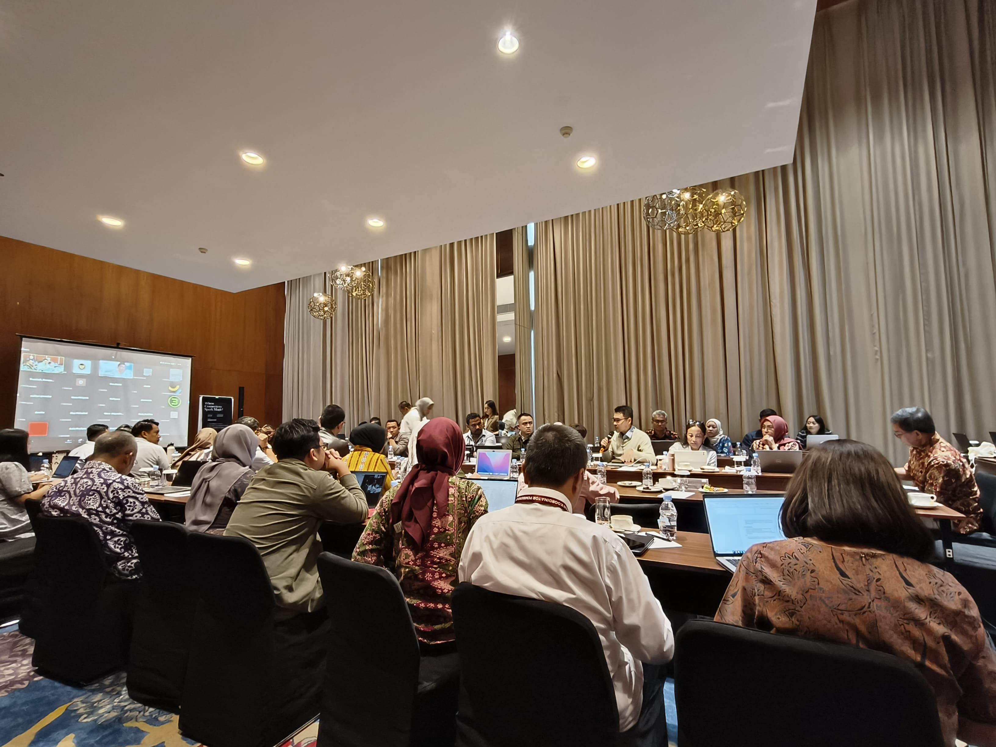 Harmonisasi Rancangan Permenko tentang Pedoman Umum Pengelolaan Data Tunggal Sosial dan Ekonomi Nasional untuk Optimalisasi Pelaksanaan Pengentasan Kemiskinan dan Penghapusan Kemiskinan Ekstrem